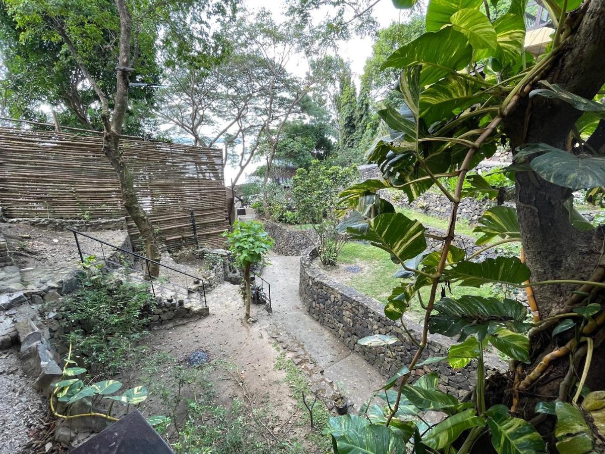 Casita Ysabel Bed & Breakfast Batangas Eksteriør bilde